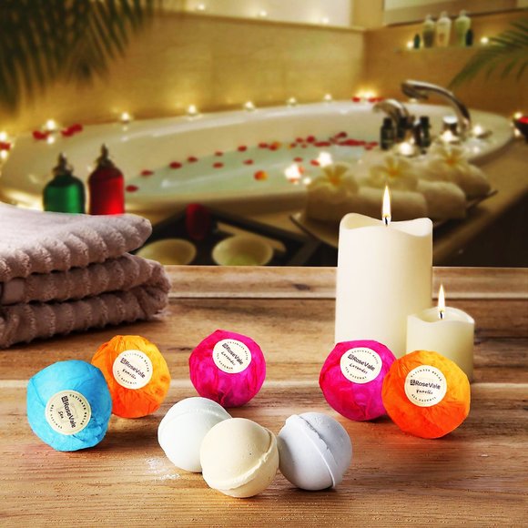 RoseVale Bath Bomb Gift Set 6 Ct + 6 Heart Candles Lavender Vanilla Sea Scents - Picture 8 of 9